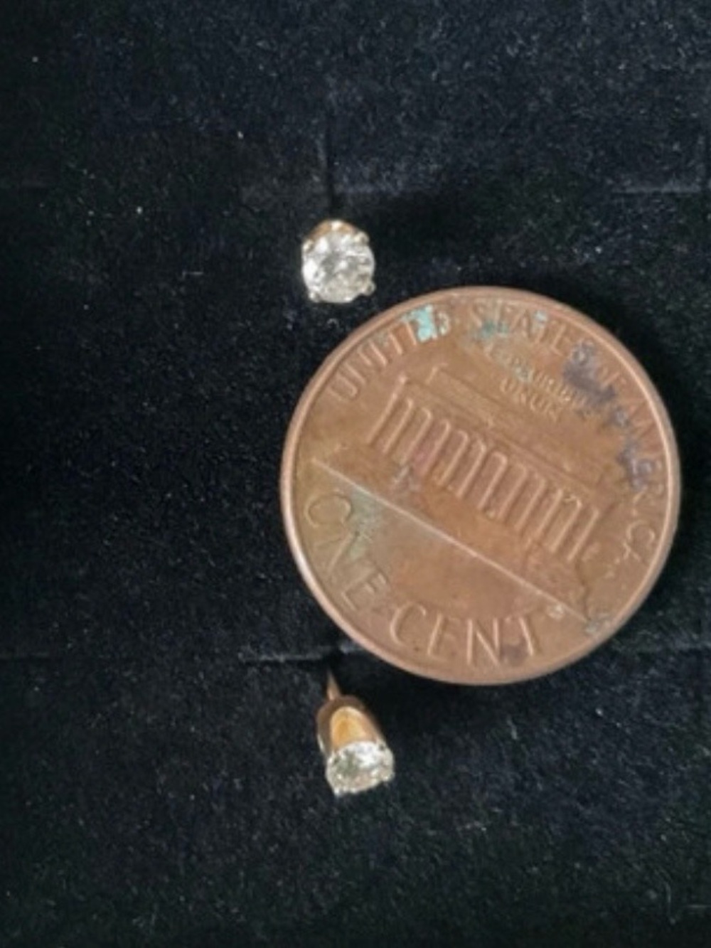 Matched Pair 14K Gold Round Brilliant Diamond Studs (~0.40-0.50 ct) Vintage 1999 - Picture 10 of 10
